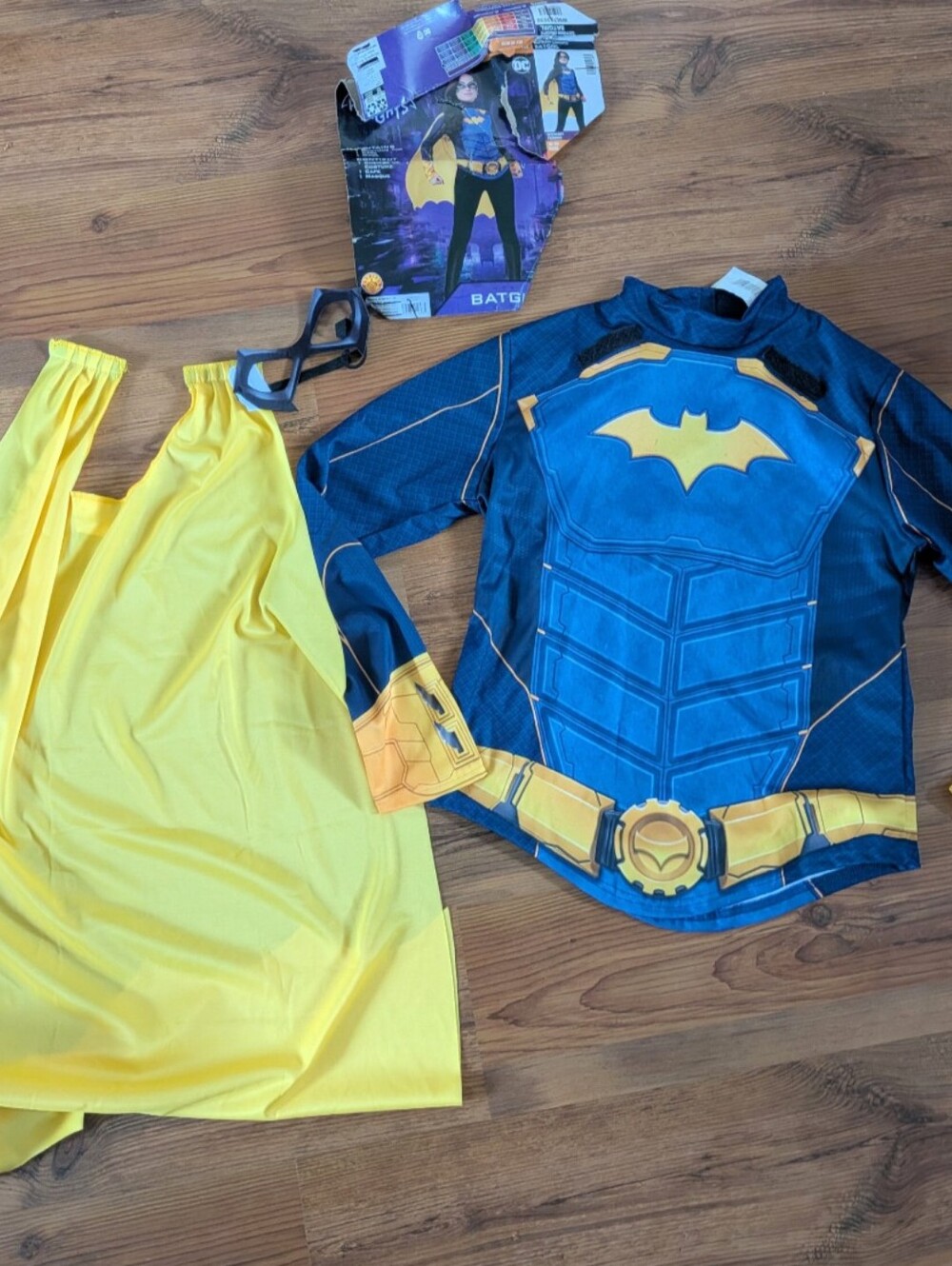 New DC Batgirl Costume Top and Cape With Mask For Adults